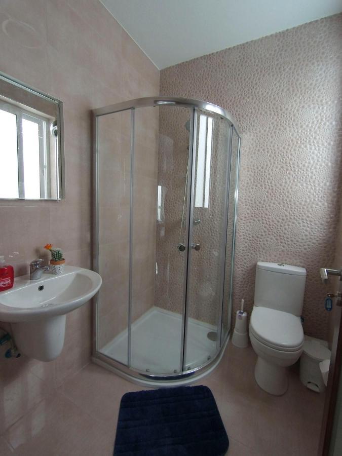 F7 Room 1, Private Double Room With Private Bathroom In Shared Flat Msida Εξωτερικό φωτογραφία